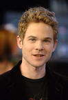 Shawn Ashmore photo